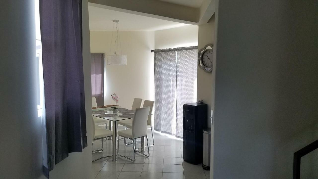 Villa Serena 4 Beds, 2 Bath روزاريتو المظهر الخارجي الصورة